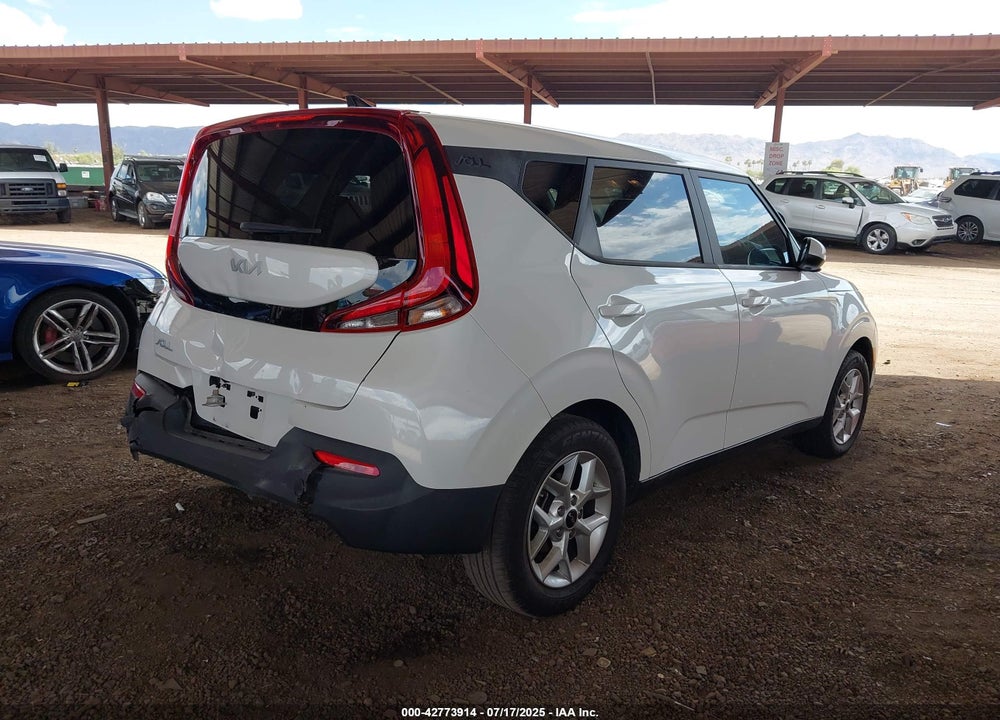 2022 KIA SOUL VIN: KNDJ23AU4N7806469