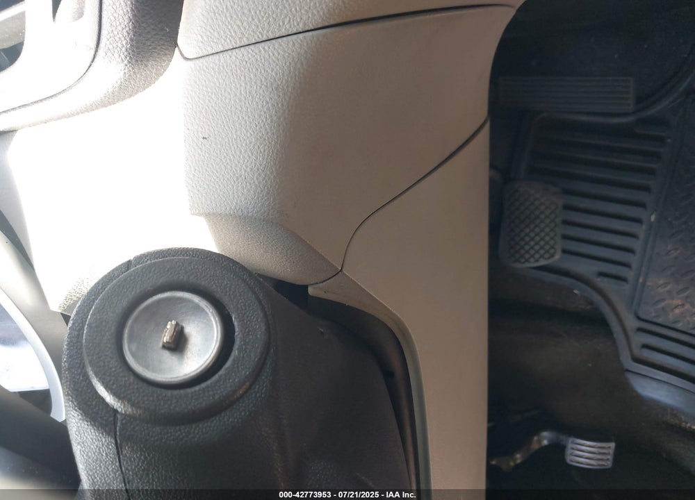 2011 CHEVROLET EQUINOX VIN: 2CNALBEC9B6209785