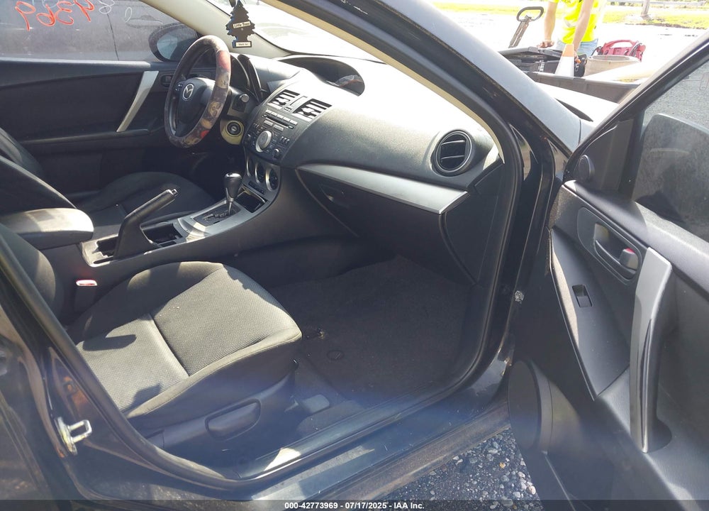 2010 MAZDA 3 VIN: JM1BL1SG7A1241081