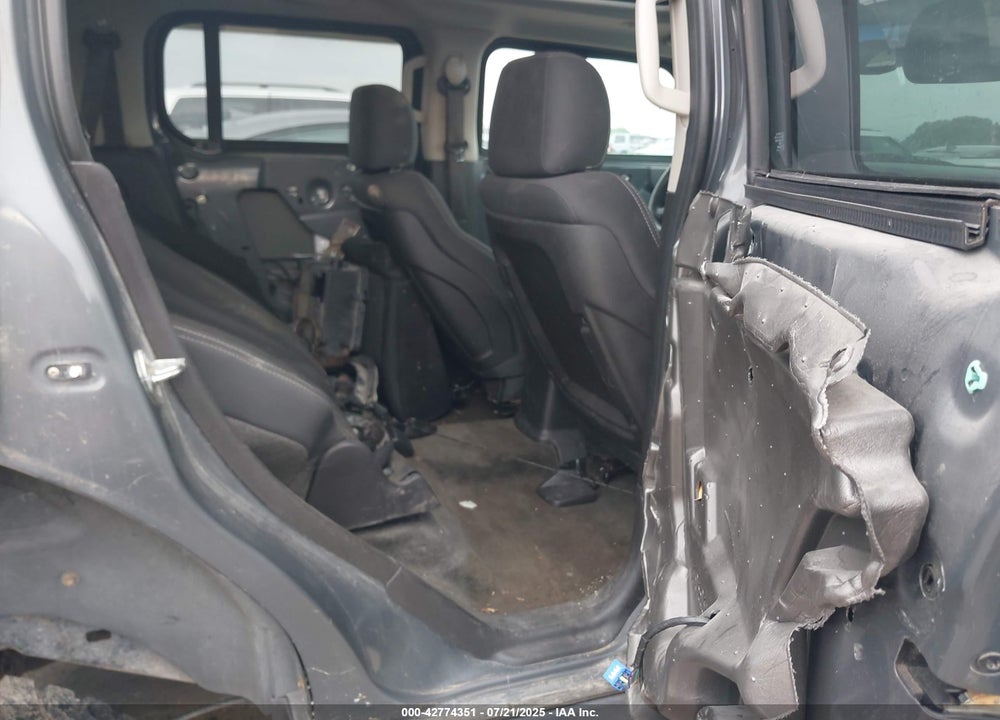 2008 HUMMER H3 VIN: 5GTEN13E188142951