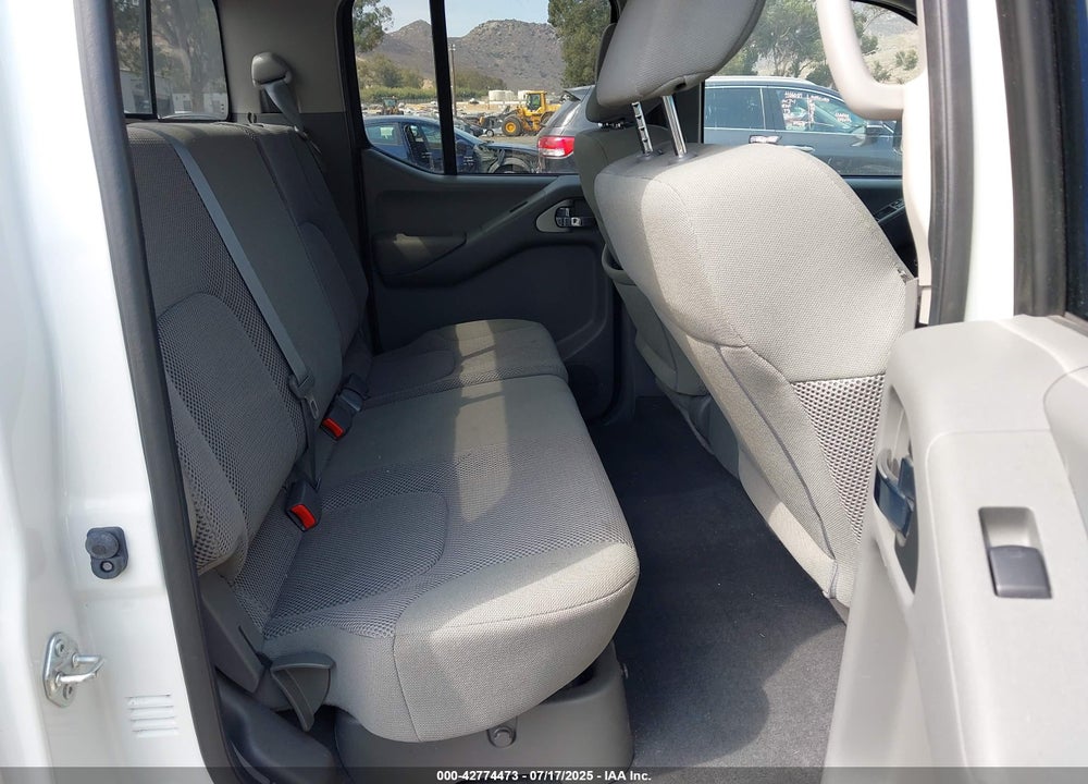 2021 NISSAN FRONTIER VIN: 1N6ED0EA5MN704373