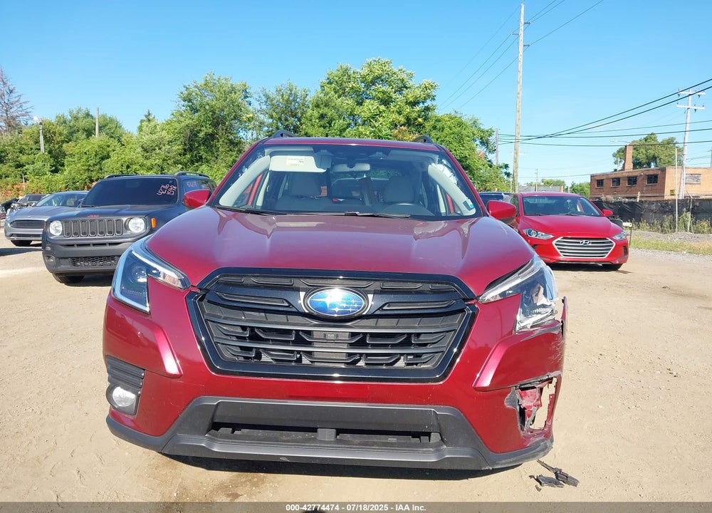 2023 SUBARU FORESTER VIN: JF2SKAEC0PH460025
