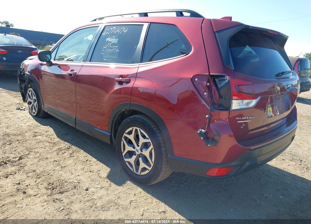 2023 SUBARU FORESTER VIN: JF2SKAEC0PH460025