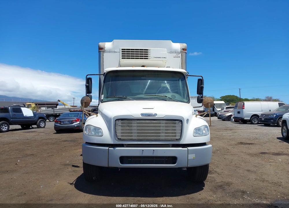 2017 FREIGHTLINER M2 106 VIN: 1FVACXDT1HHHV8037