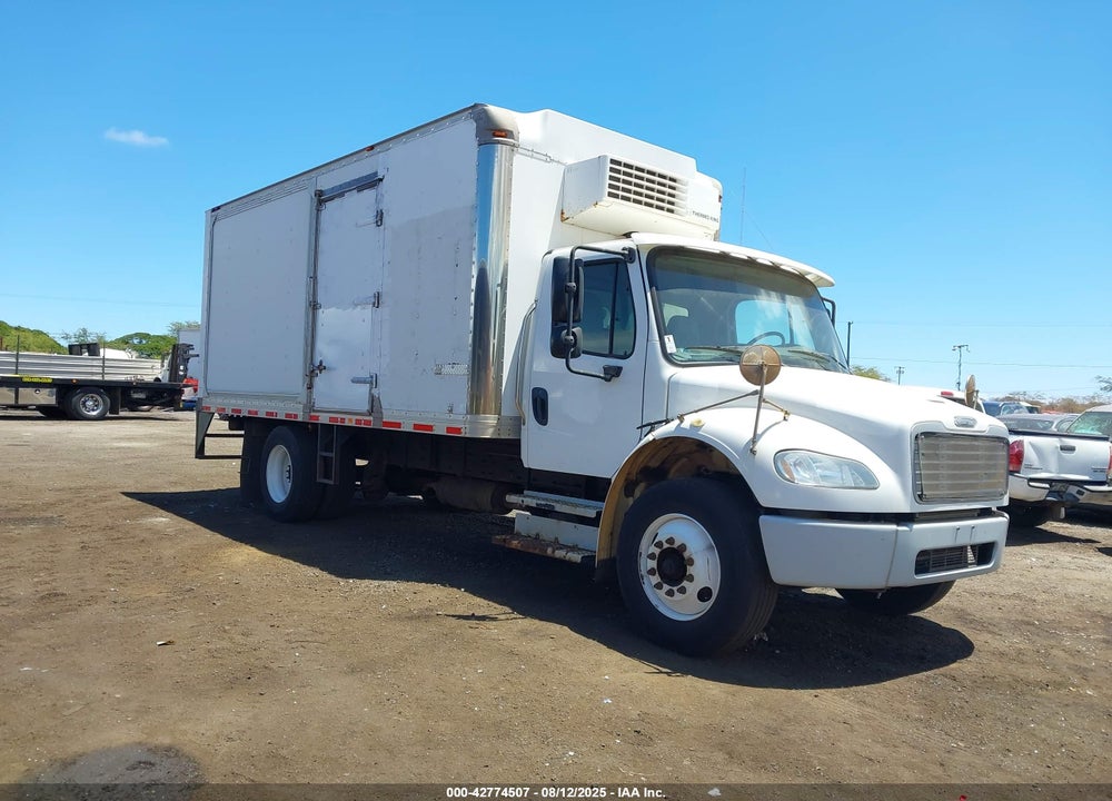 2017 FREIGHTLINER M2 106 VIN: 1FVACXDT1HHHV8037
