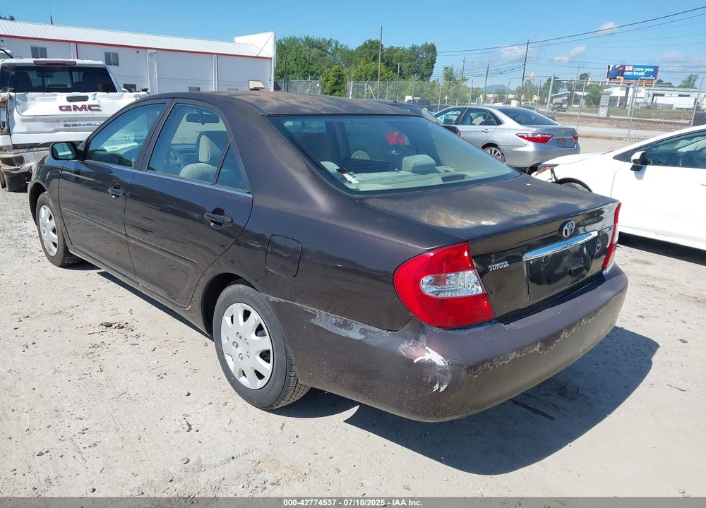 2002 TOYOTA CAMRY LE VIN: JTDBE32K720069121