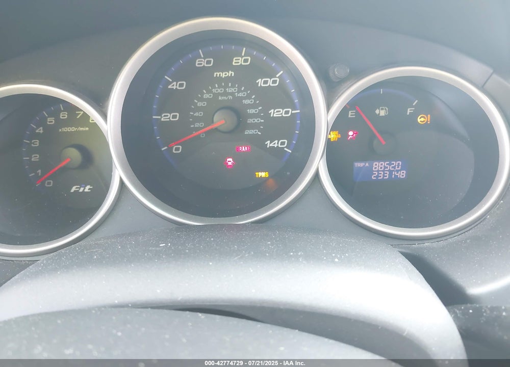 2008 HONDA FIT VIN: JHMGD37428S022688