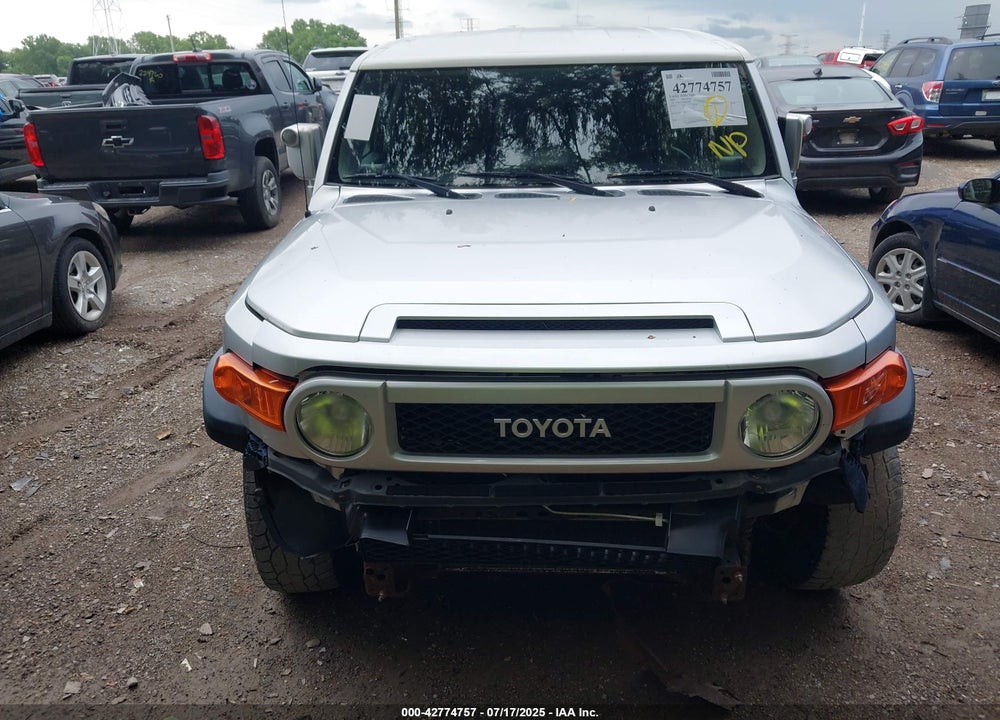 2008 TOYOTA FJ CRUISER VIN: JTEBU11F38K037061