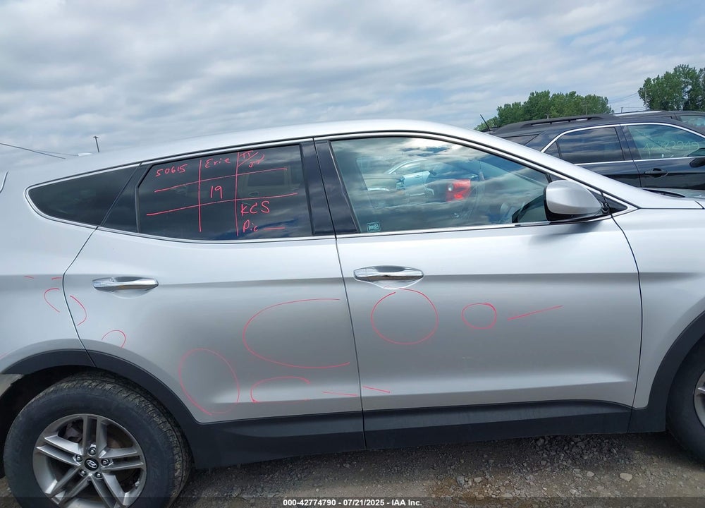 2017 HYUNDAI SANTA FE SPORT VIN: 5XYZTDLB8HG450004