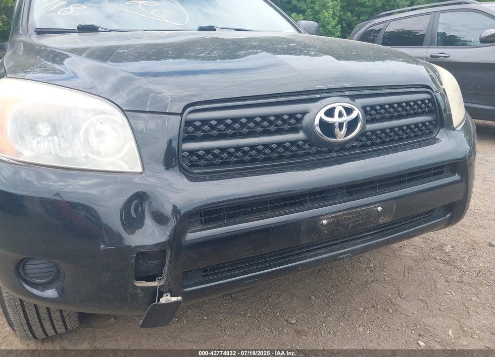 2008 TOYOTA RAV4 VIN: JTMBD33V185192288