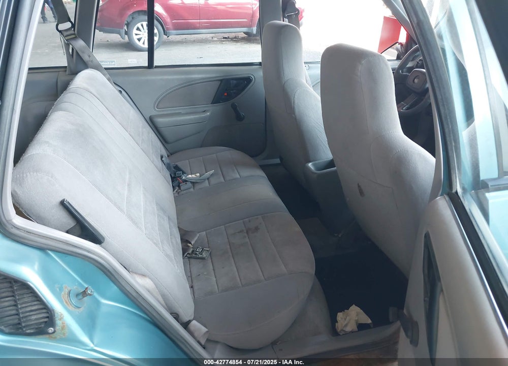 1993 CHEVROLET CAVALIER VIN: 1G1JC8440P7307749