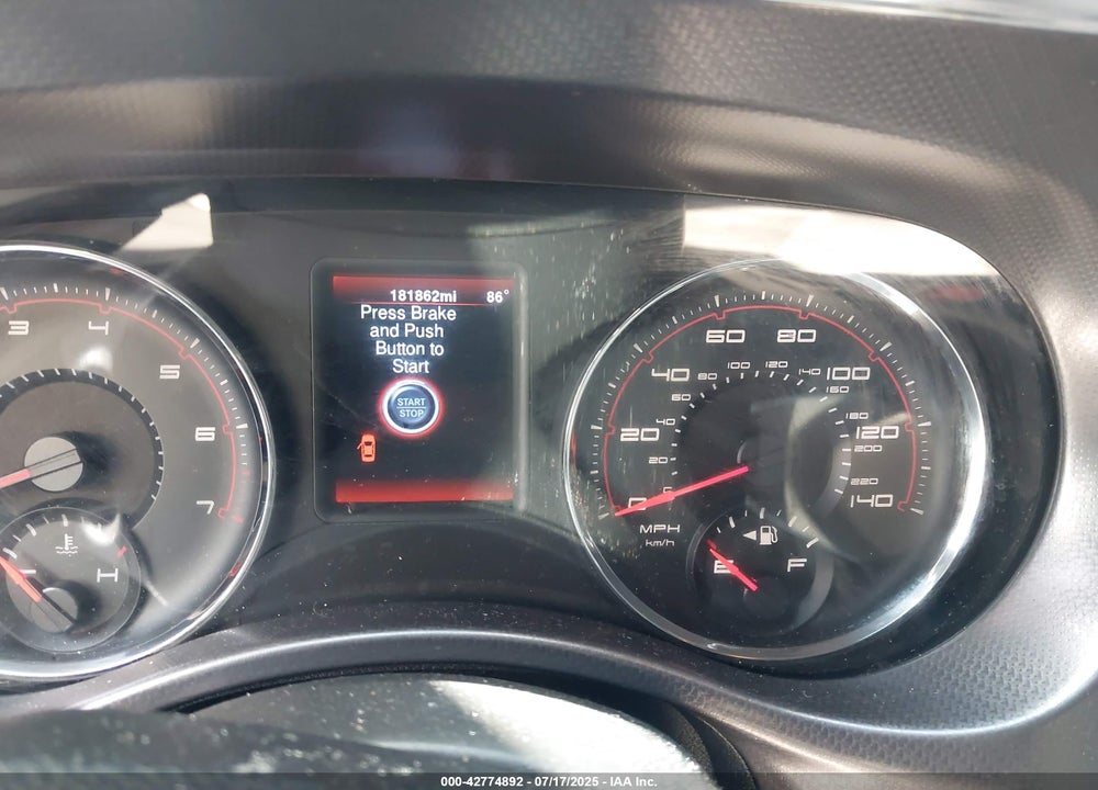 2014 DODGE CHARGER VIN: 2C3CDXBG2EH264090