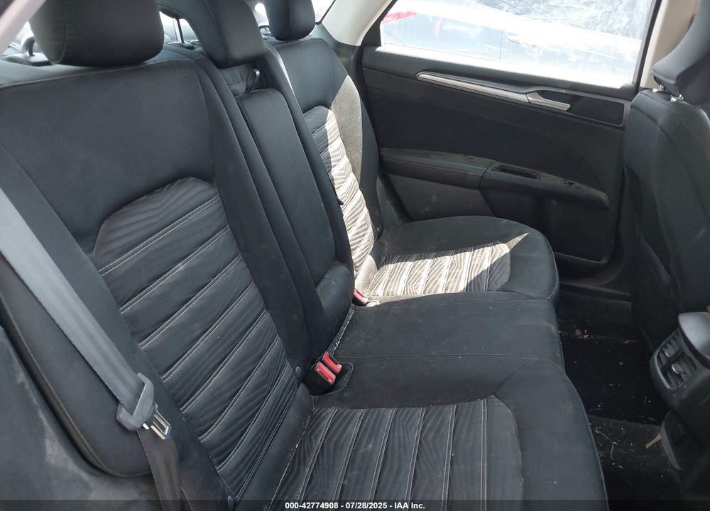 2016 FORD FUSION VIN: 3FA6P0H76GR116679