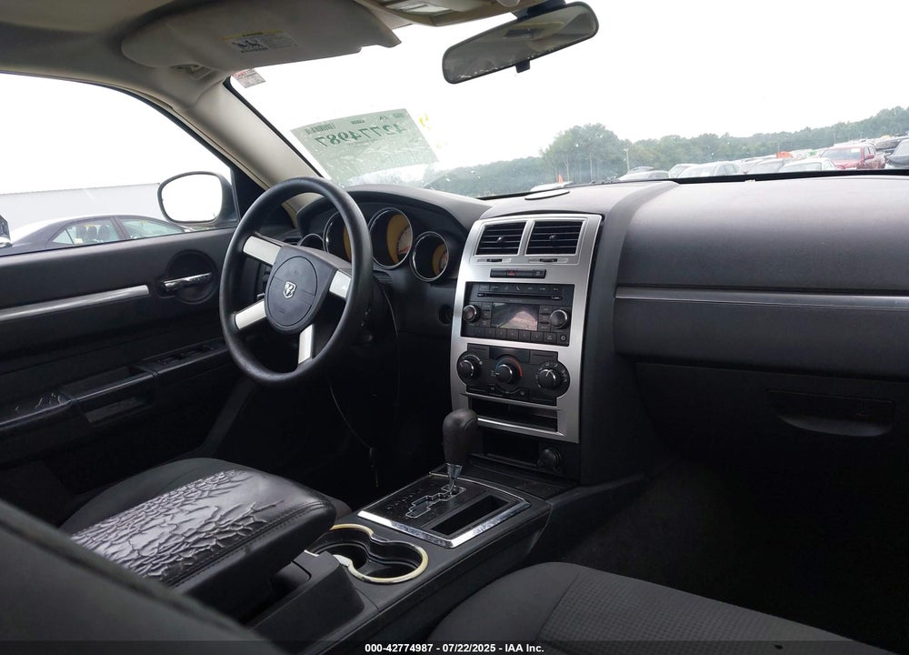 2010 DODGE CHARGER VIN: 2B3CA3CVXAH124035