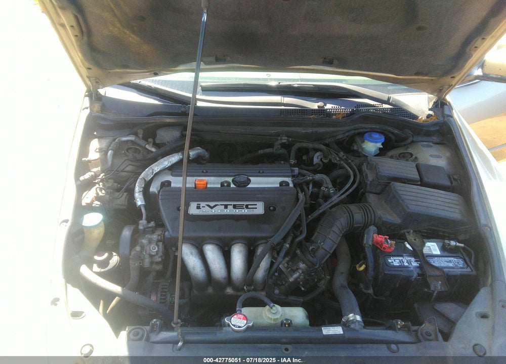 2003 HONDA ACCORD VIN: JHMCM56303C045635