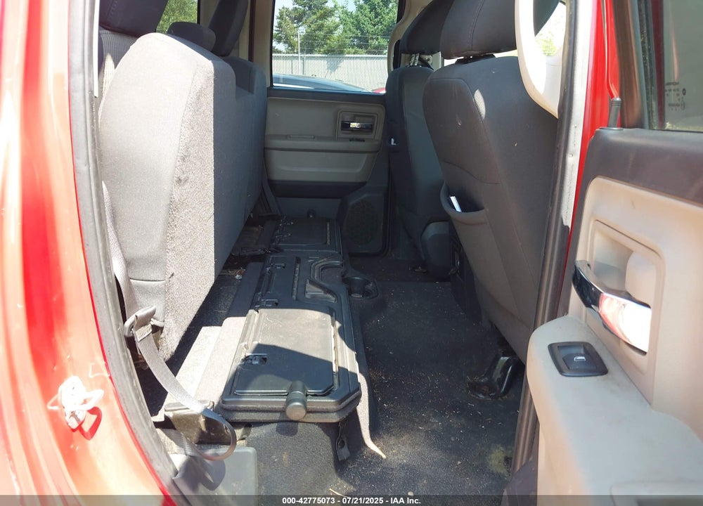 2011 RAM RAM 1500 VIN: 1D7RV1GT1BS690370