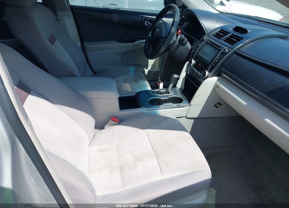 2014 TOYOTA CAMRY HYBRID LE VIN: 4T1BD1FK4EU139183