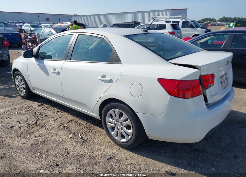 2013 KIA FORTE VIN: KNAFT4A24D5680810
