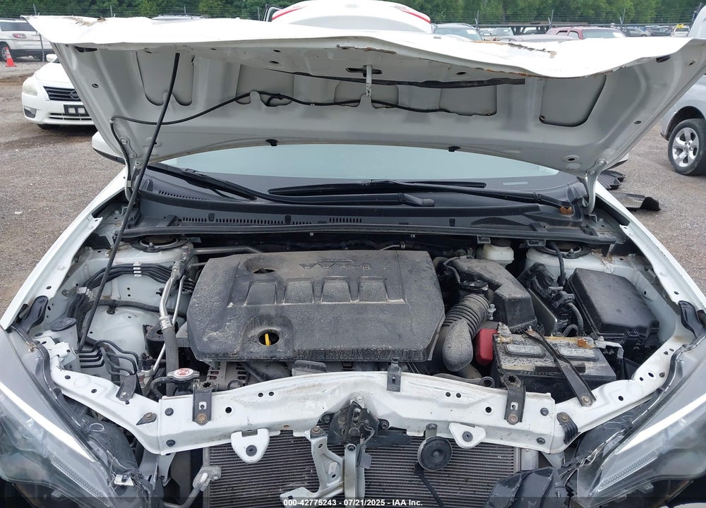 2018 TOYOTA COROLLA VIN: 5YFBURHE5JP759588