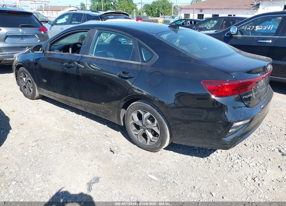 2019 KIA FORTE LXS VIN: 3KPF24AD0KE047567