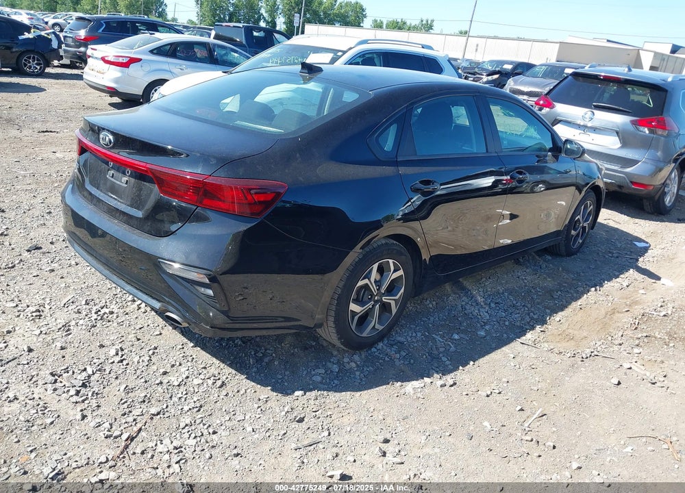 2019 KIA FORTE LXS VIN: 3KPF24AD0KE047567