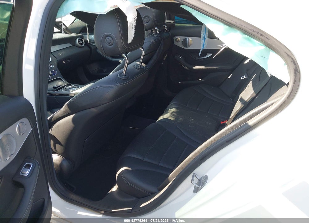 2021 MERCEDES-BENZ C CLASS VIN: W1KWF8DB4MR651951