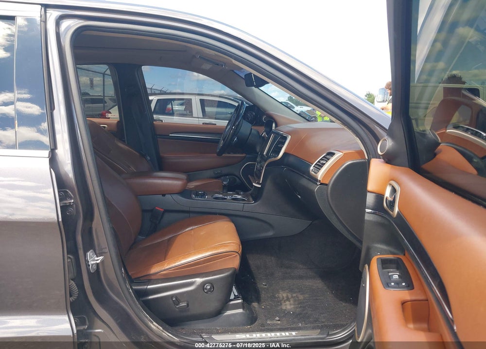 2015 JEEP GRAND CHEROKEE VIN: 1C4RJFJG9FC619335