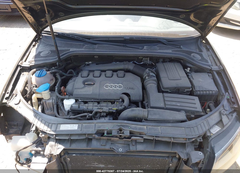 2010 AUDI A3 VIN: WAUKEAFM2AA117727