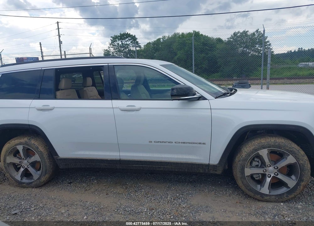 2025 JEEP GRAND CHEROKEE L VIN: 1C4RJKBG7S8702038