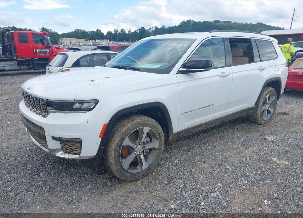 2025 JEEP GRAND CHEROKEE L VIN: 1C4RJKBG7S8702038