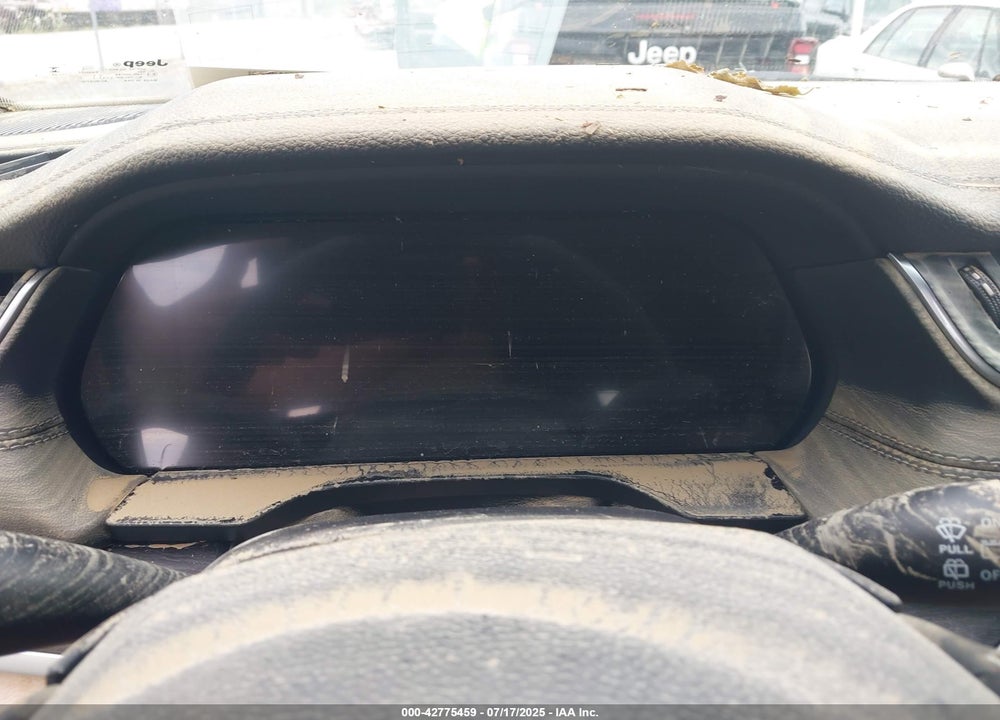 2025 JEEP GRAND CHEROKEE L VIN: 1C4RJKBG7S8702038