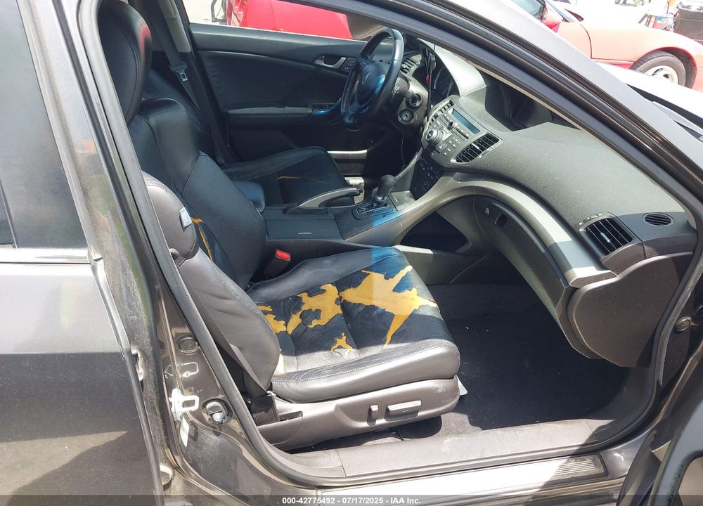 2010 ACURA TSX VIN: JH4CU2F69AC027897
