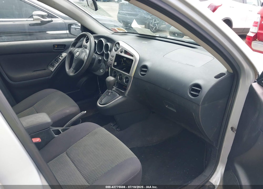 2005 TOYOTA MATRIX VIN: 2T1LR32E25C378234