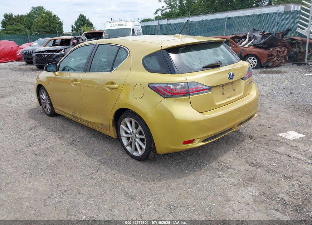 2011 LEXUS CT200H VIN: JTHKD5BH5B2007769