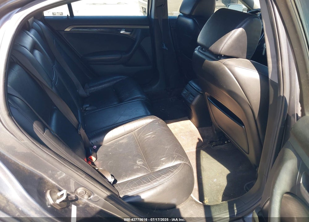 2005 ACURA TL VIN: 19UUA66285A035902