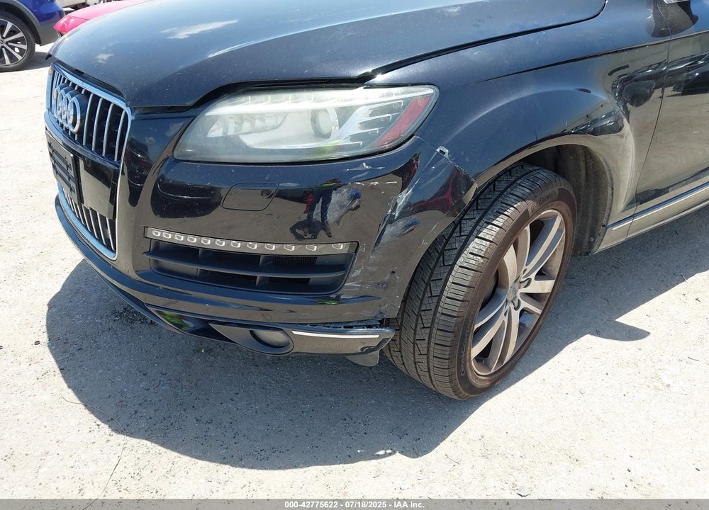 2013 AUDI Q7 VIN: WA1LGAFEXDD004132