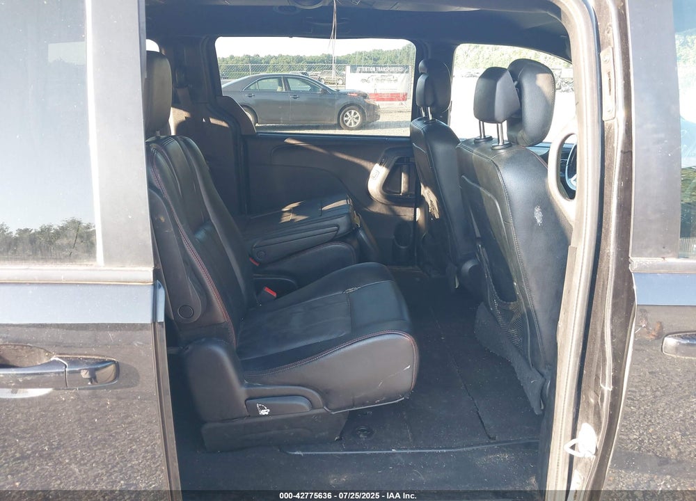 2018 DODGE GRAND CARAVAN GT VIN: 2C4RDGEG3JR145325