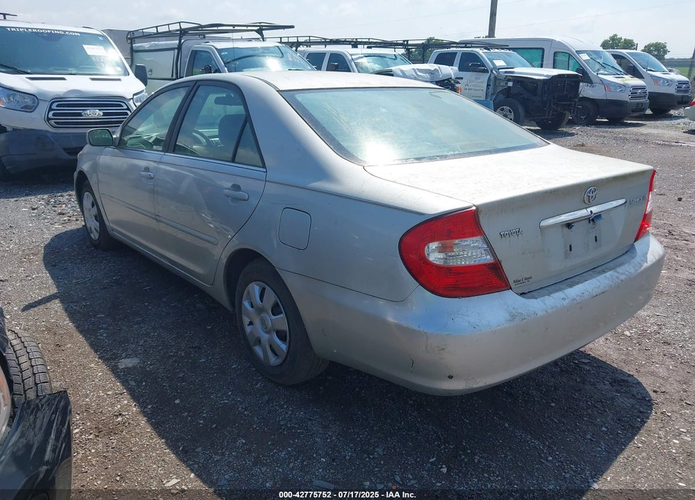 2003 TOYOTA CAMRY LE VIN: 4T1BE32KX3U122853
