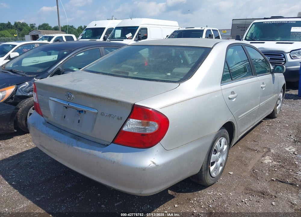 2003 TOYOTA CAMRY LE VIN: 4T1BE32KX3U122853