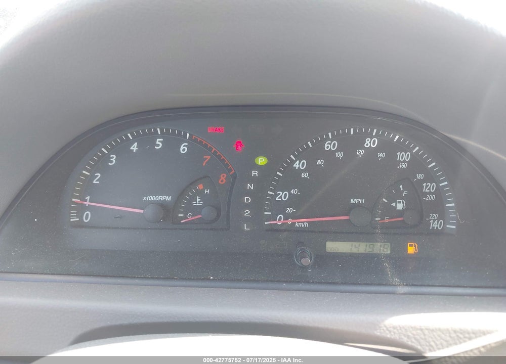 2003 TOYOTA CAMRY LE VIN: 4T1BE32KX3U122853
