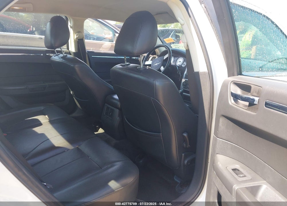 2010 CHRYSLER 300 VIN: 2C3CA5CV9AH264527
