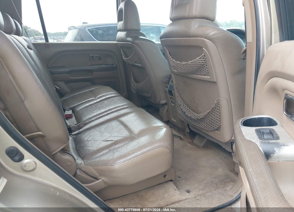 2005 HONDA PILOT EX-L VIN: 2HKYF18665H503350