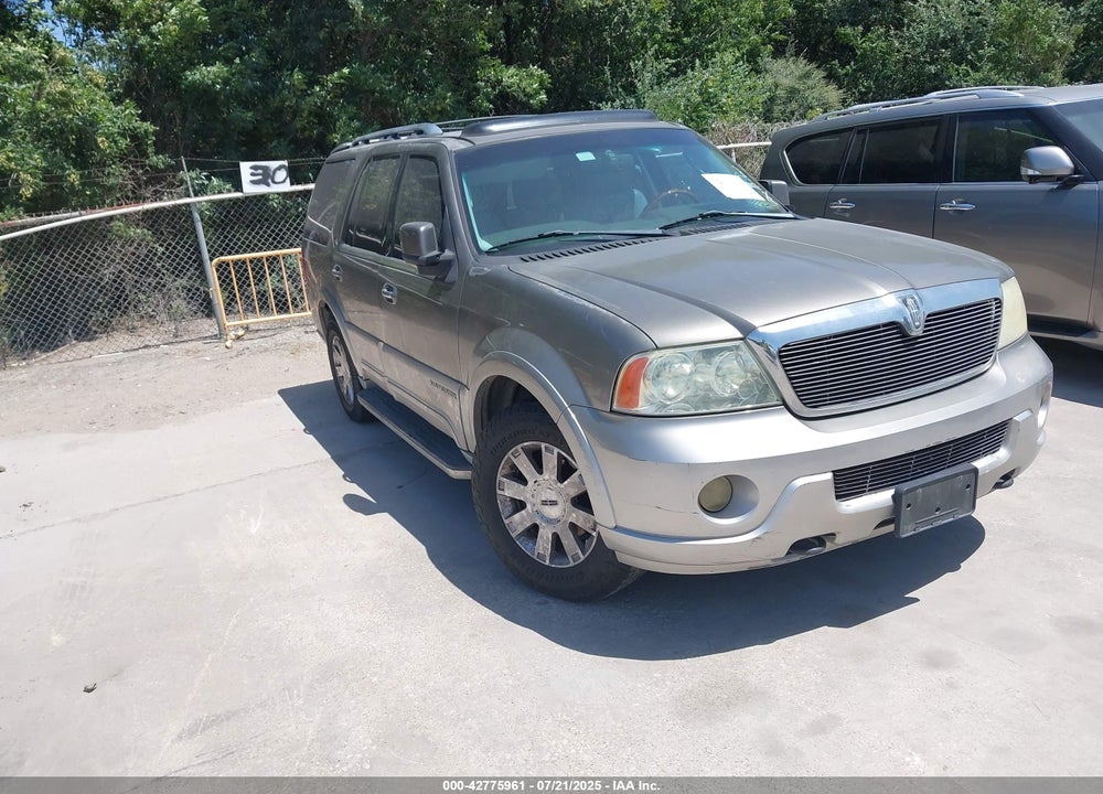 2004 LINCOLN NAVIGATOR VIN: 5LMFU27R14LJ07182