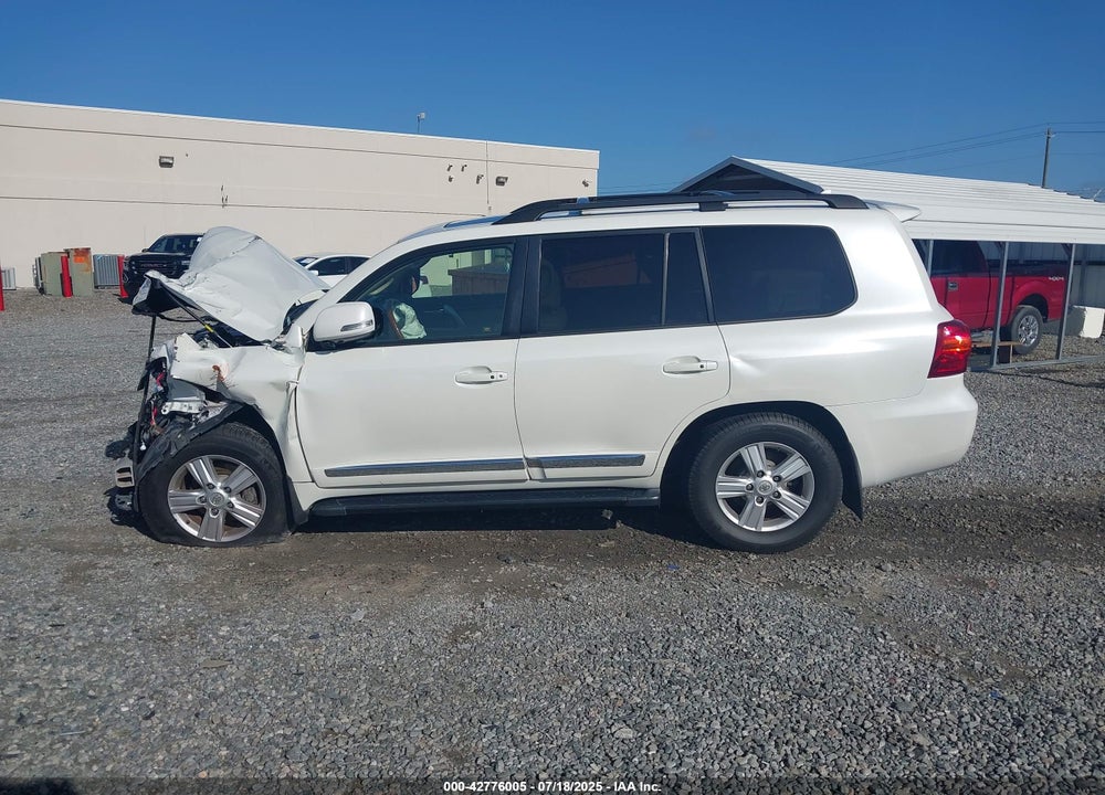 2015 TOYOTA LAND CRUISER VIN: JTMHY7AJ4F4033001