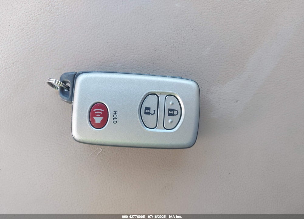 2015 TOYOTA LAND CRUISER VIN: JTMHY7AJ4F4033001