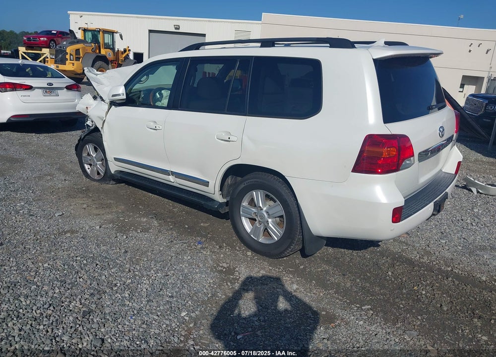 2015 TOYOTA LAND CRUISER VIN: JTMHY7AJ4F4033001