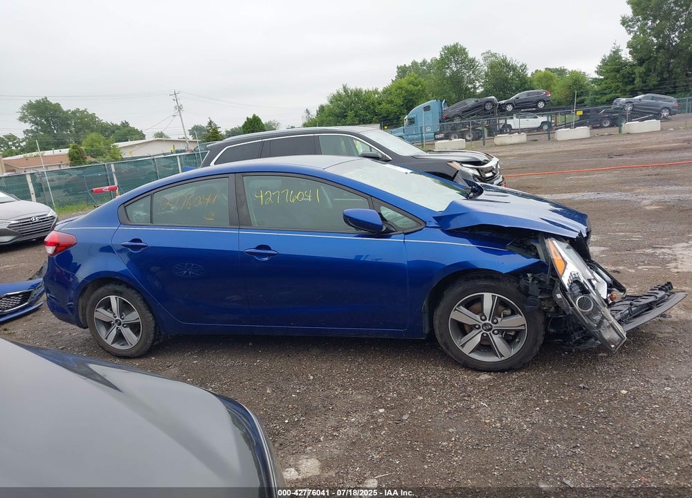 2018 KIA FORTE VIN: 3KPFL4A73JE262351