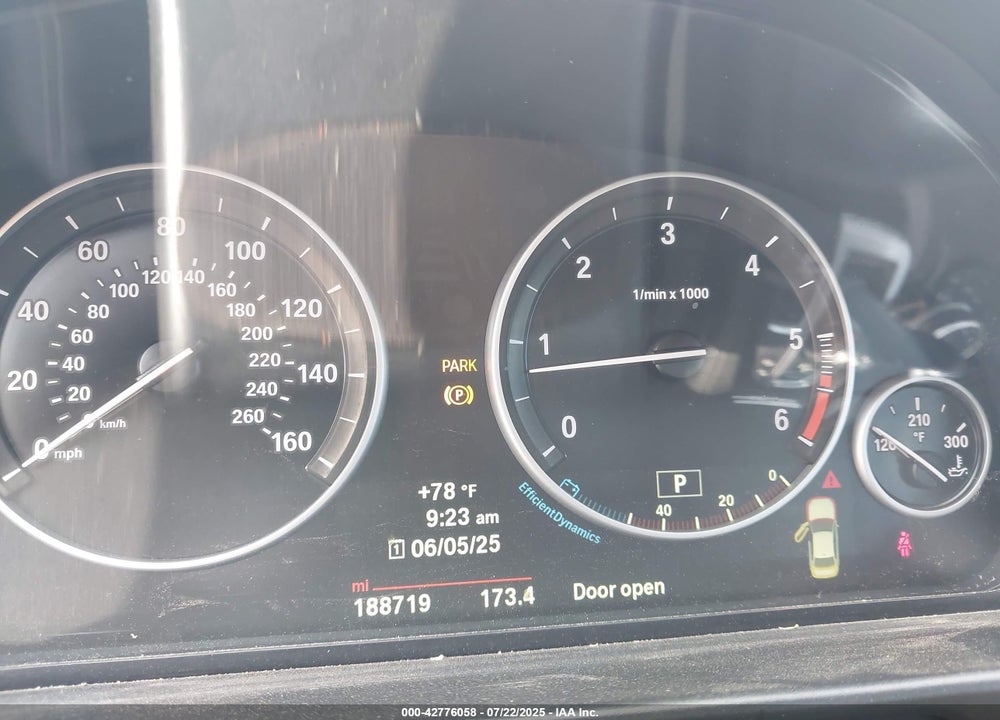 2014 BMW 5 SERIES VIN: WBAFV3C54ED684150