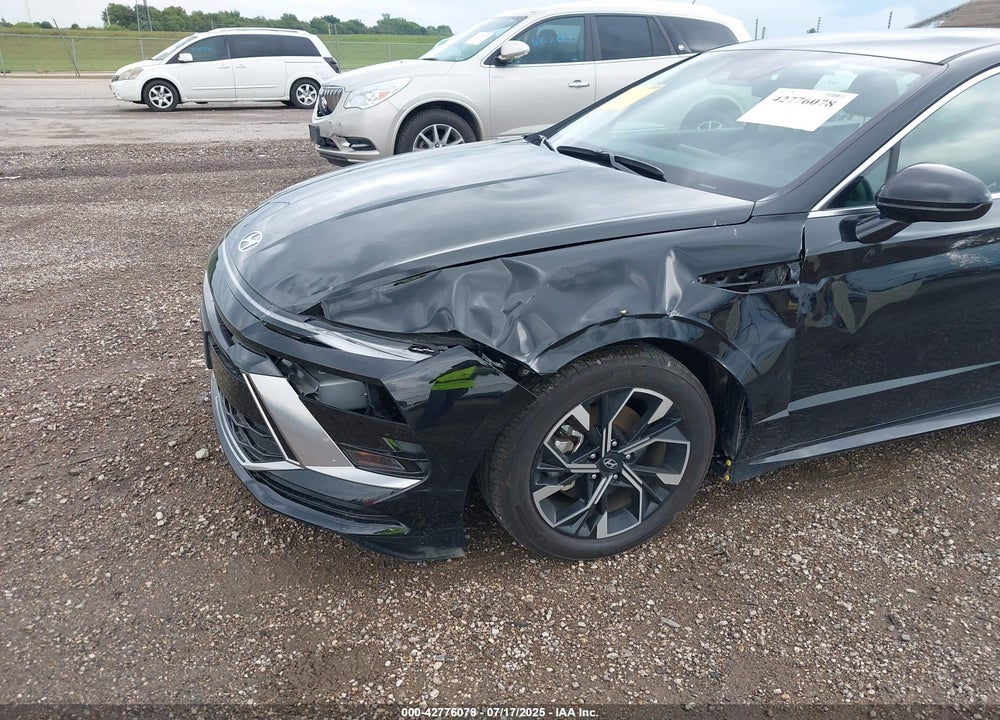 2024 HYUNDAI SONATA VIN: KMHL64JA4RA420034