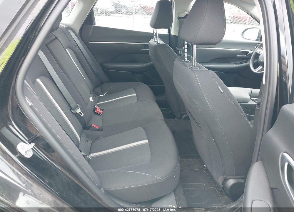 2024 HYUNDAI SONATA VIN: KMHL64JA4RA420034